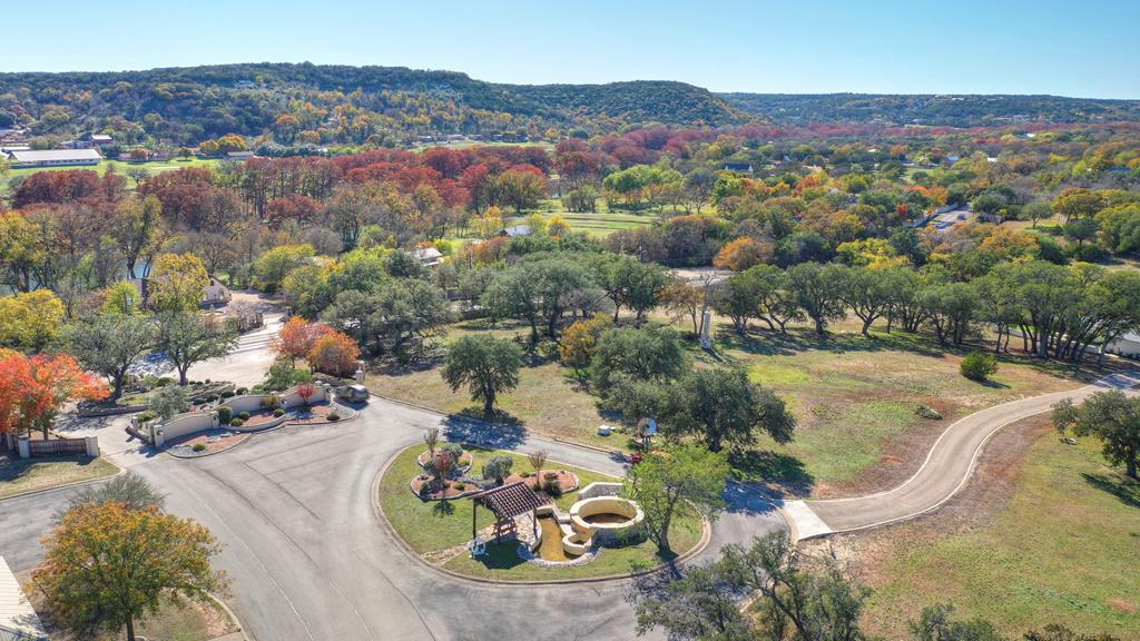 102 Cypress Estates Parkway W Ingram TX 78025