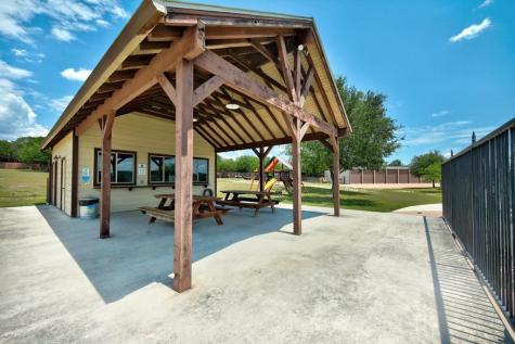 102 Cypress Estates Parkway W Ingram TX 78025