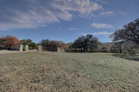 102 Cypress Estates Parkway W Ingram TX 78025