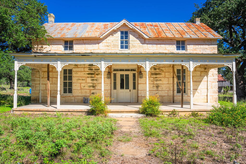 803 Gold-schaefer Road Fredericksburg TX 78624