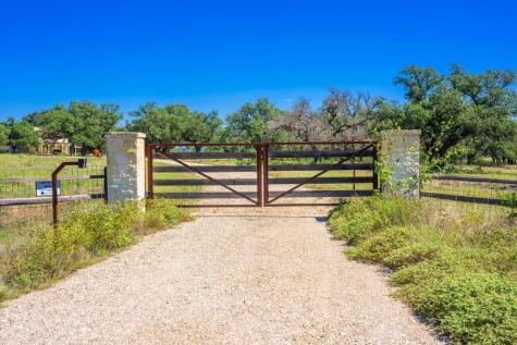 803 Gold-schaefer Road Fredericksburg TX 78624