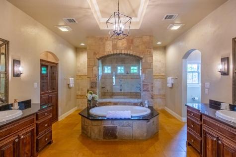 395 Bluff Creek Road Center Point TX 78010