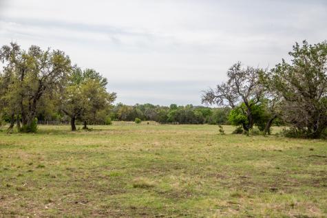 395 Bluff Creek Road Center Point TX 78010