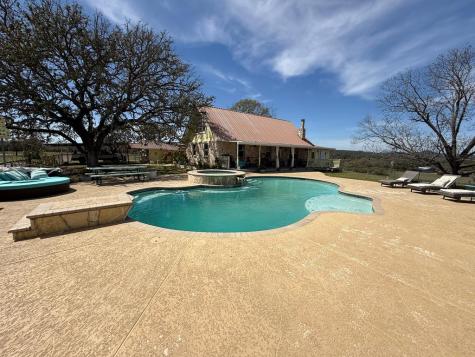 3320 Privilege Creek Road Pipe Creek TX 78063