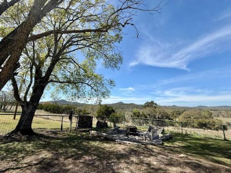 3320 Privilege Creek Road Pipe Creek TX 78063