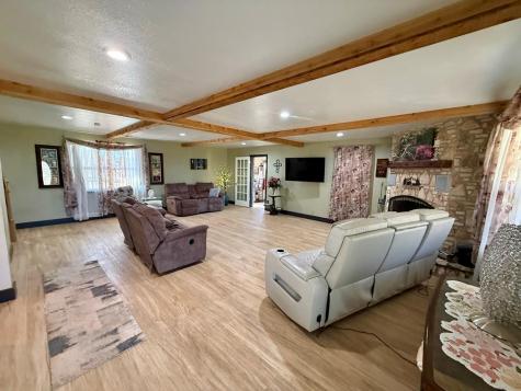 3320 Privilege Creek Road Pipe Creek TX 78063