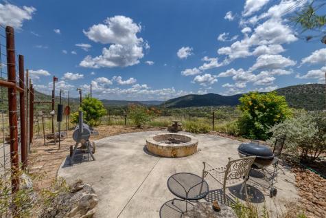 2242 Patterson Creek Road Leakey TX 78873