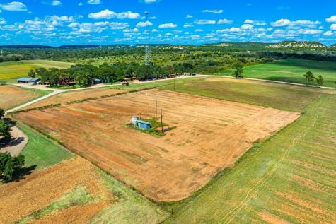 283-A Hallford Lane Fredericksburg TX 78624