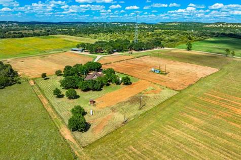 283-A Hallford Lane Fredericksburg TX 78624
