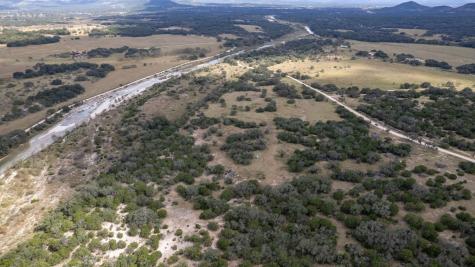 2554 County Road 380 Barksdale TX 78828
