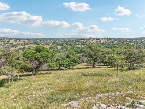 00 Old Comfort Road Fredericksburg TX 78624
