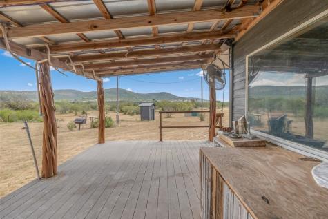677 Kahn Drive Rio Frio TX 78879