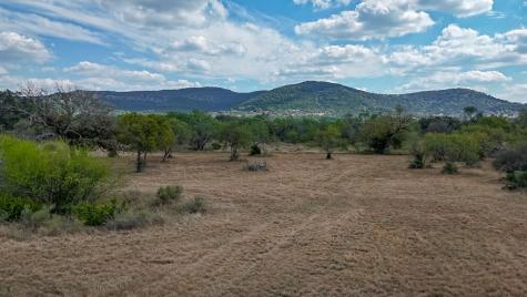 677 Kahn Drive Rio Frio TX 78879