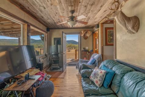 677 Kahn Drive Rio Frio TX 78879