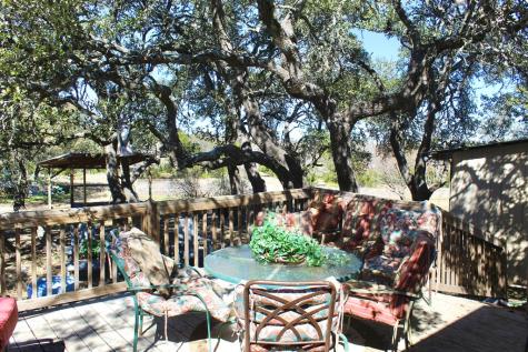 190 Leigh Circle Mountain Home TX 78058