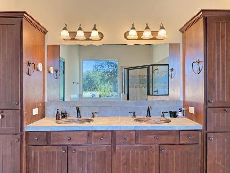 425 Youngblood Trail Mountain Home TX 78058