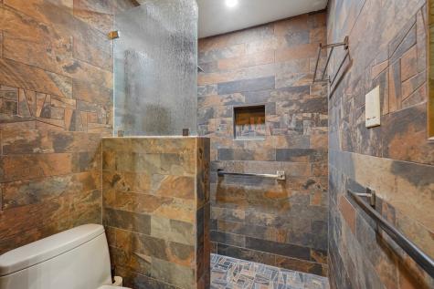 722 Lacey Oak Parkway Kerrville TX 78028
