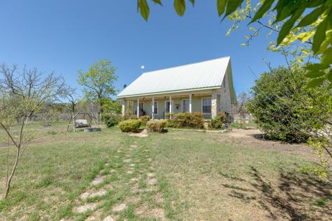 455 Elkhorn Circle Mountain Home TX 78058