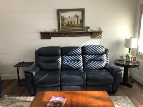 933 Quarry Road London TX 76854
