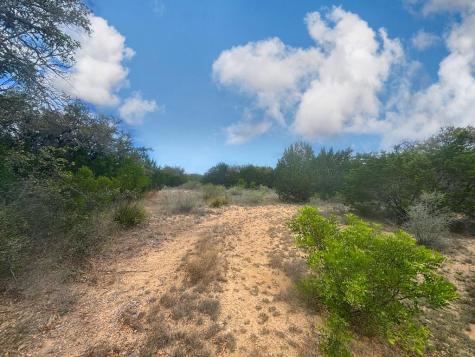 889 County Road 417 Camp Wood TX 78801