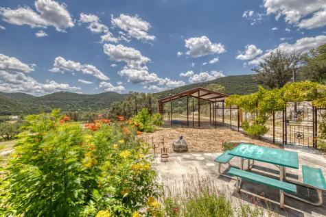 2242 Patterson Creek Road Leakey TX 78873
