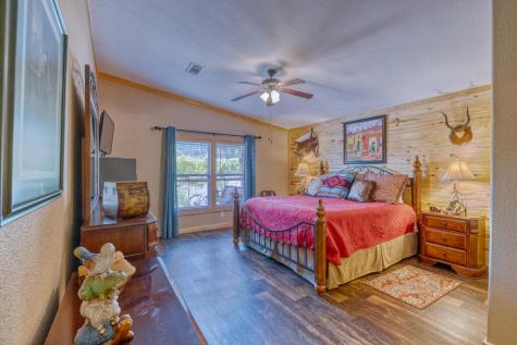 2242 Patterson Creek Road Leakey TX 78873