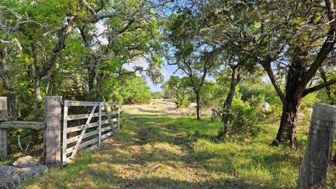 11695 County Road 350 Barksdale TX 78828