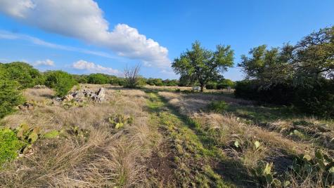 11695 County Road 350 Barksdale TX 78828