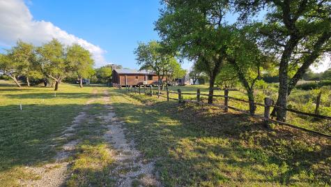 11695 County Road 350 Barksdale TX 78828