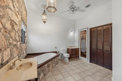 2000 Calcote Road Kerrville TX 78028