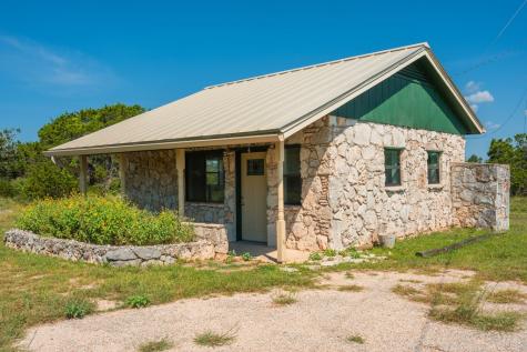 2000 Calcote Road Kerrville TX 78028