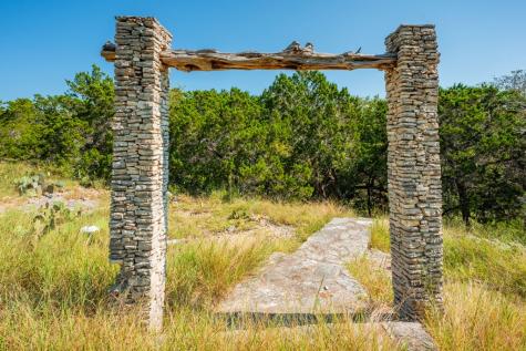2000 Calcote Road Kerrville TX 78028