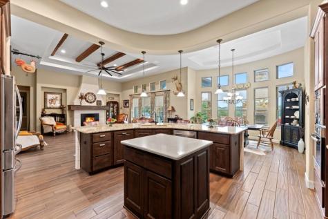 228 Lucky Ridge Bandera TX 78003