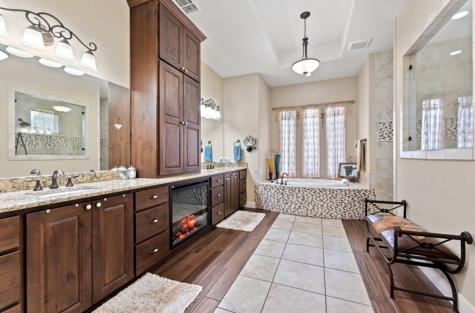 228 Lucky Ridge Bandera TX 78003