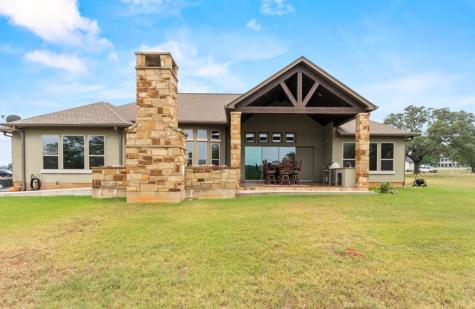 228 Lucky Ridge Bandera TX 78003