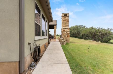 228 Lucky Ridge Bandera TX 78003