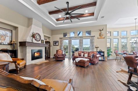 228 Lucky Ridge Bandera TX 78003