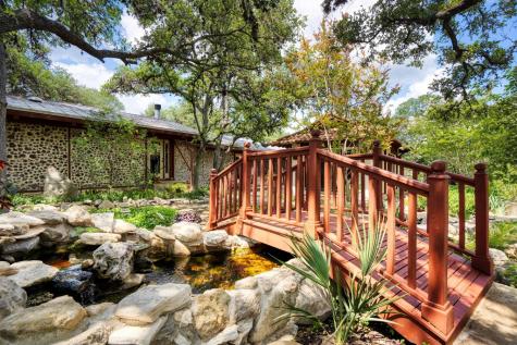 801 Mickle Creek Road Medina TX 78055