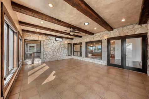 2000 Calcote Road Kerrville TX 78028