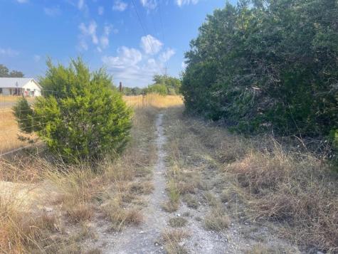 19831 Rr 337 Camp Wood TX 78833