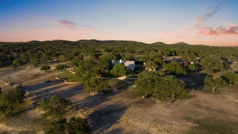 521 Bluff Creek Road Center Point TX 78010