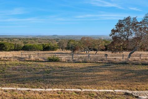 521 Bluff Creek Road Center Point TX 78010