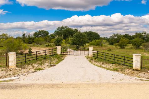 3145 Grape Creek Road Fredericksburg TX 78624