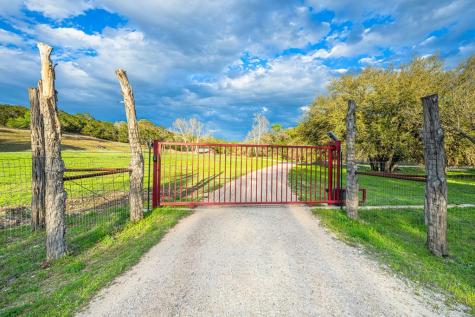 1994 Bear Creek Road Kerrville TX 78028
