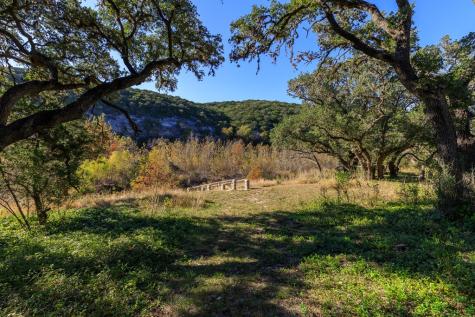 2269 Old Rocksprings Road Leakey TX 78873
