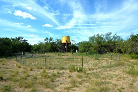 22874 Ranch Road 385 Harper TX 78631