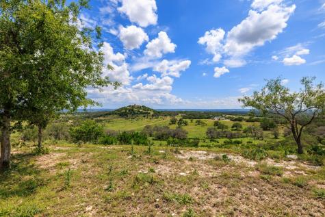 4392 Fm 2721 Fredericksburg TX 78624
