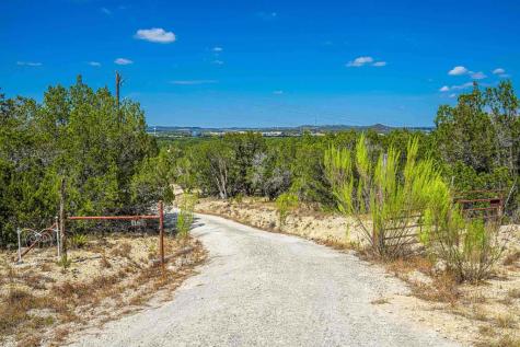 105A Oleander Road Comfort TX 78013