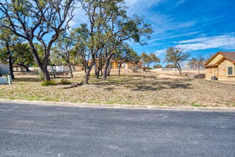 1704 Valencia Drive Kerrville TX 78028