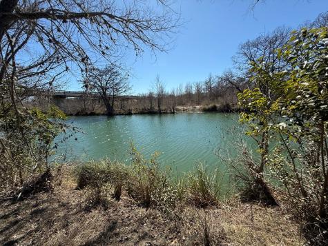 3147/49 Riverside Drive Kerrville TX 78028